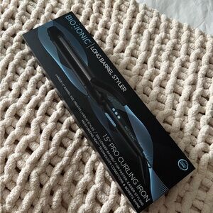 Bio Ionic Long Barrel Styler Curling Iron 1.5”
